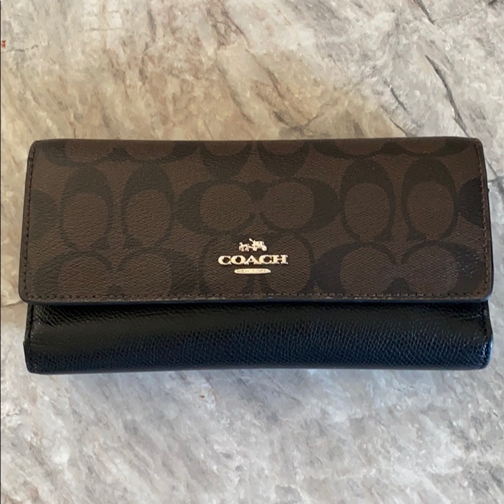 Coach wallet
